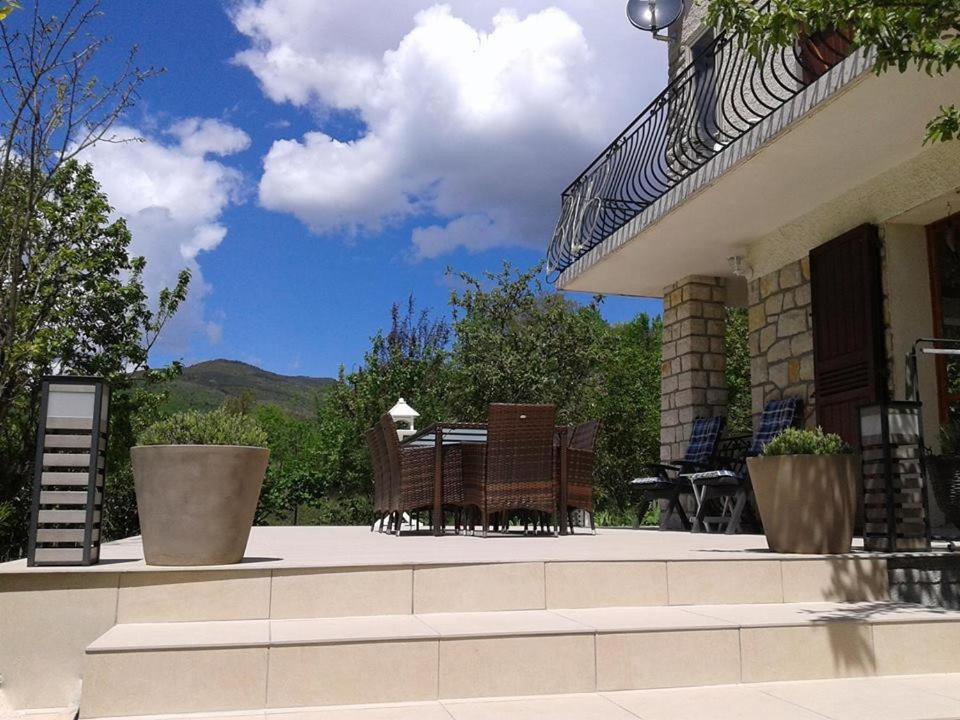 Bnb Castellane Chambre D'Hotes B&B المظهر الخارجي الصورة