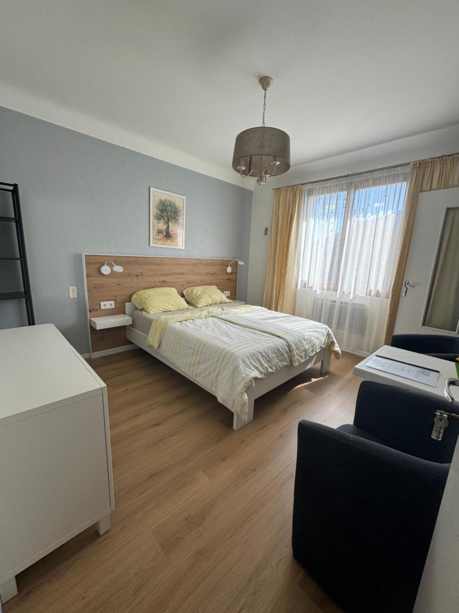 Bnb Castellane Chambre D'Hotes B&B المظهر الخارجي الصورة