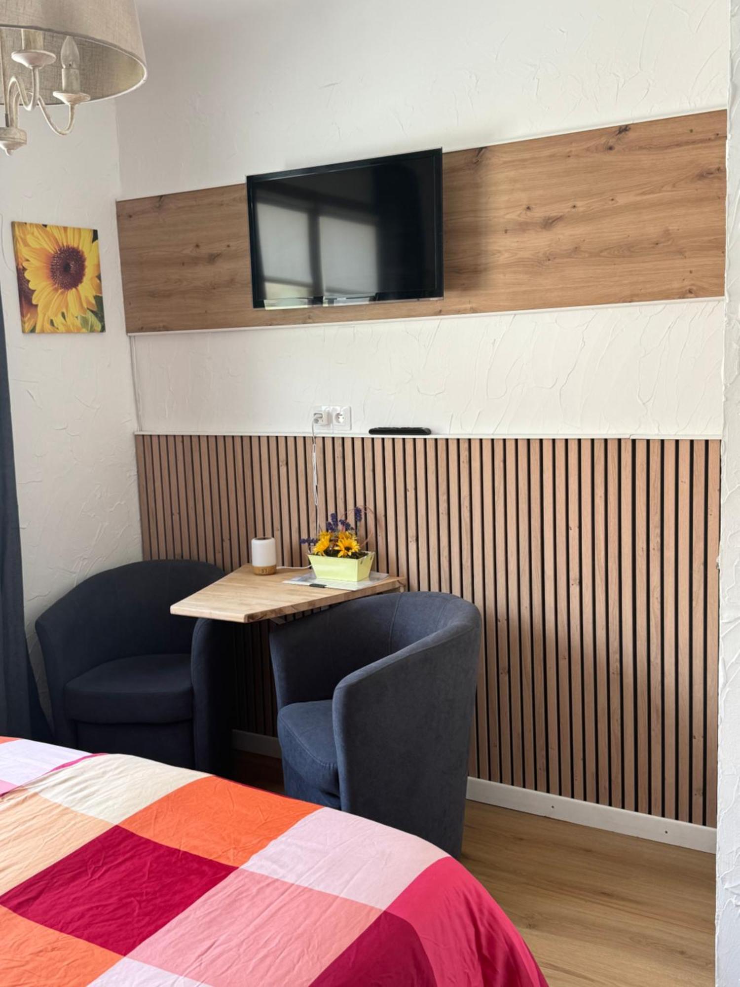 Bnb Castellane Chambre D'Hotes B&B المظهر الخارجي الصورة