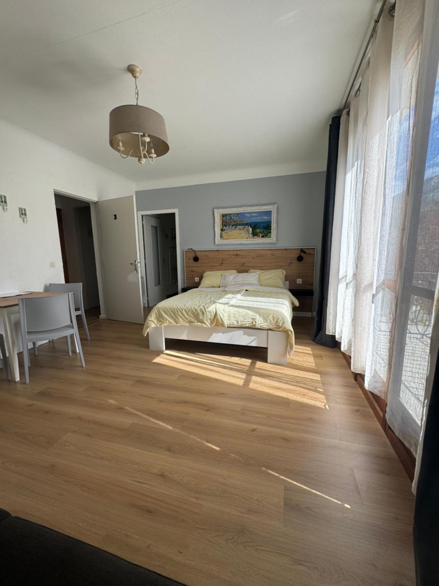 Bnb Castellane Chambre D'Hotes B&B المظهر الخارجي الصورة