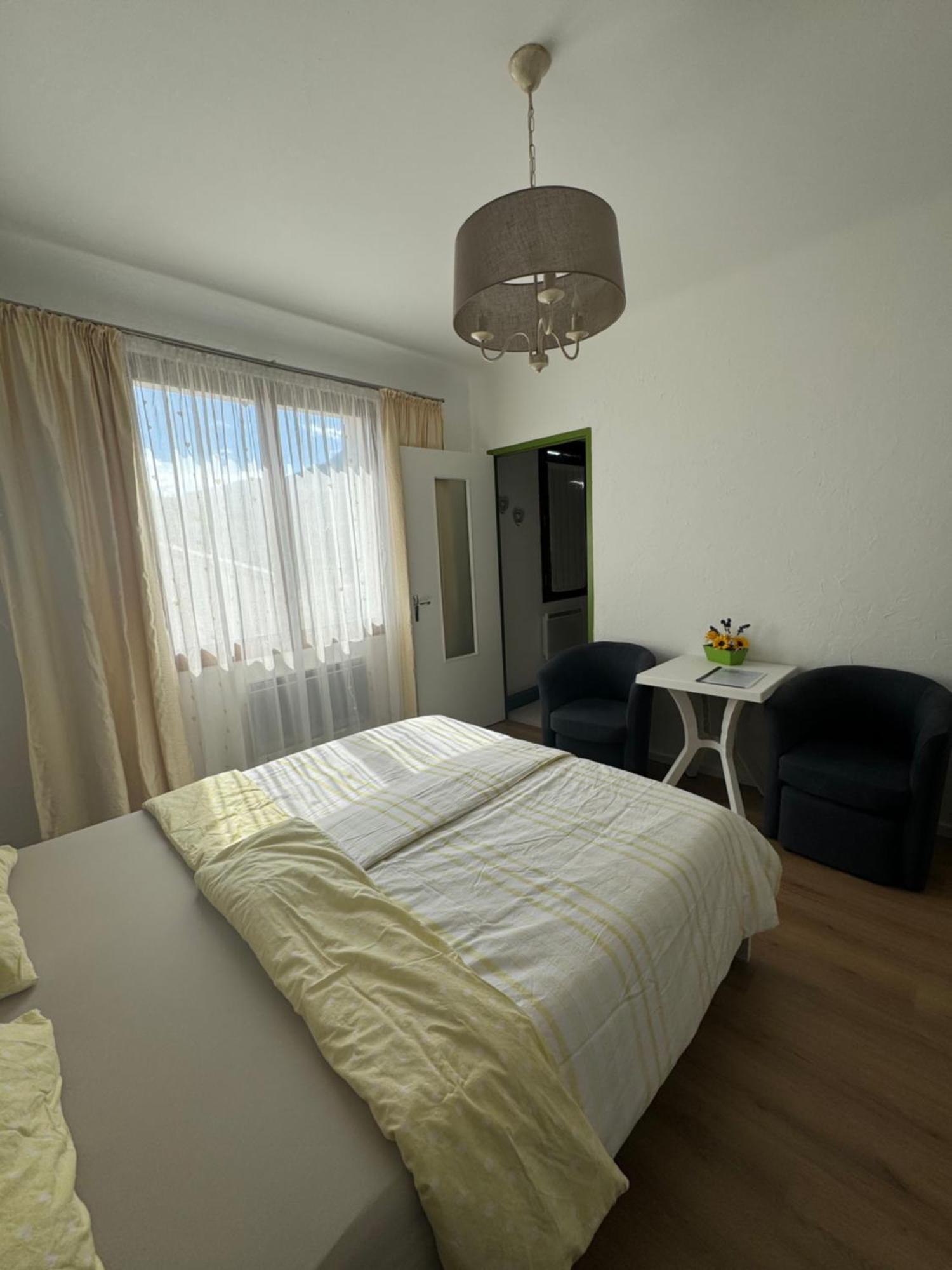 Bnb Castellane Chambre D'Hotes B&B المظهر الخارجي الصورة