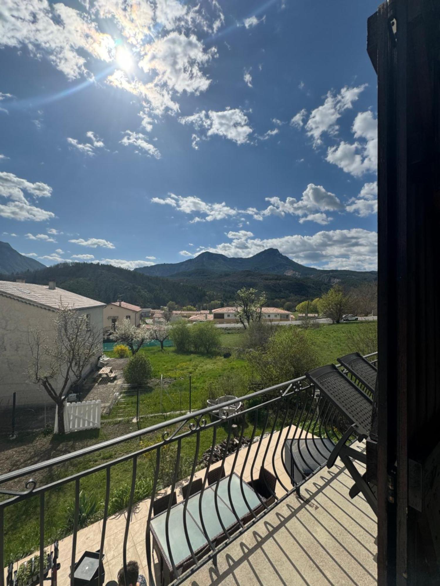 Bnb Castellane Chambre D'Hotes B&B المظهر الخارجي الصورة
