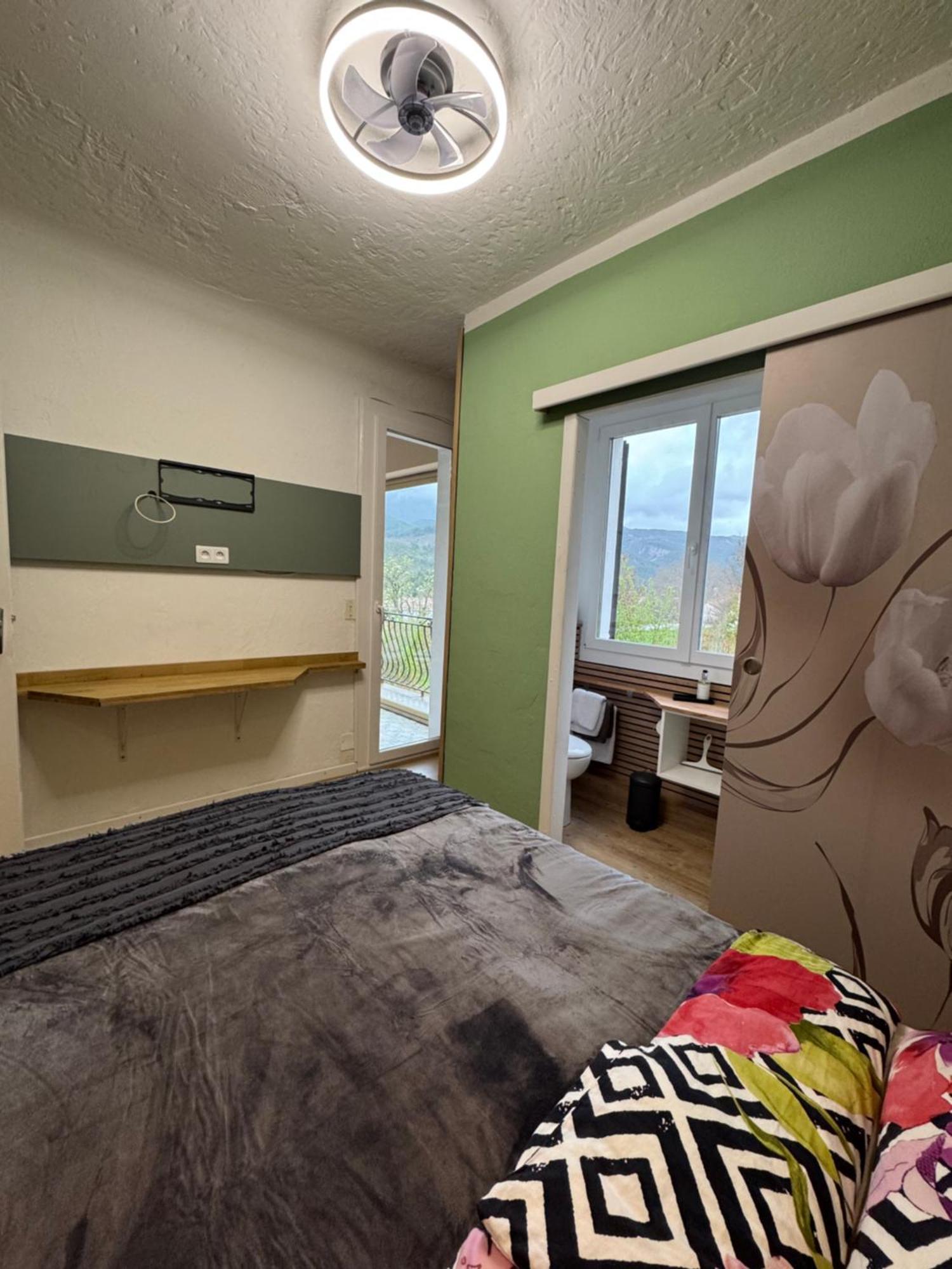 Bnb Castellane Chambre D'Hotes B&B المظهر الخارجي الصورة